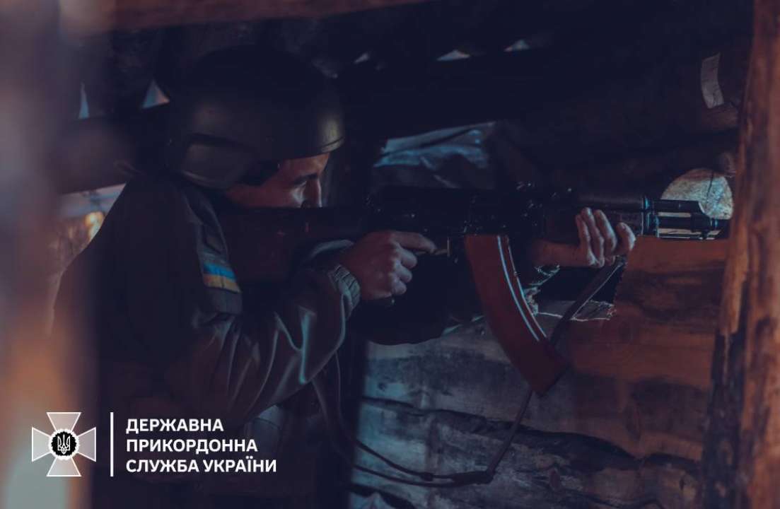 На Сумщині прикордонники відбили напад ворожої ДРГ