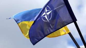 Украина не согласится на альтернативы членства в НАТО/Фото: NurPhoto Украина не согласится на альтернативы членства в НАТО — МИД к 30-летию Будапештского меморандума