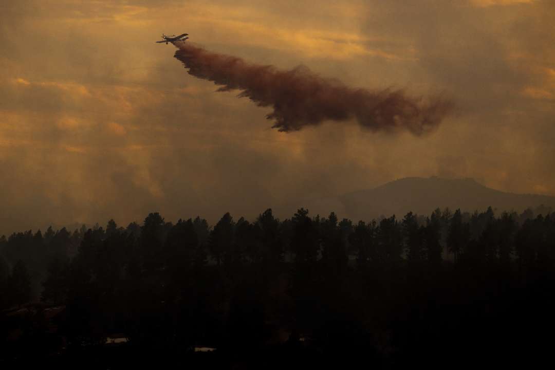 Лесной пожар грозит уничтожить исторический город на юге США/Фото: Getty Images Пожар