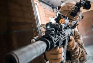 СБУ перехватила очередной разговор рашиста/Фото: SecurSerUkraine/Facebook Могу взять нож и уши отрезать, мне п***й: оккупант рассказал жене, как издевается над украинцами