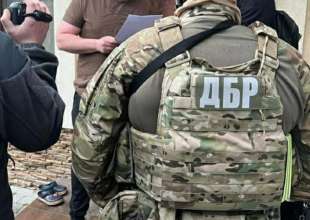 Суд обрав запобіжні заходи власникам та керівникам онлайн-казино/Фото: ДБР Суд обрав запобіжні заходи власникам та керівникам онлайн-казино/Фото: ДБР
