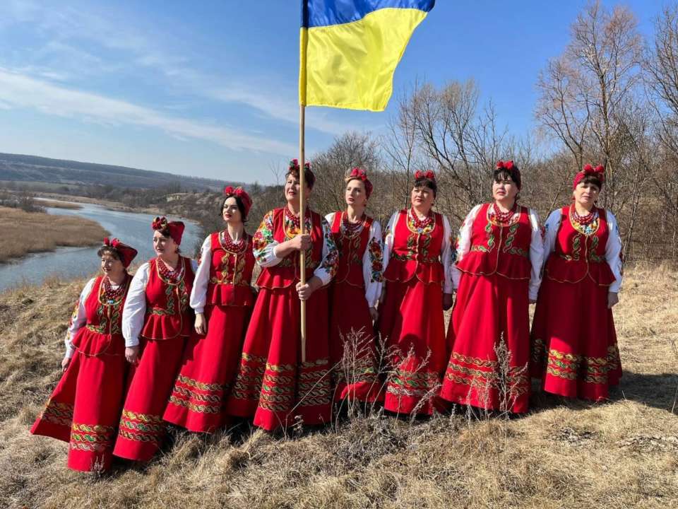 Тебе і в бункері знайдуть: "Лісапетний батальйон" записав музичне послання до путіна