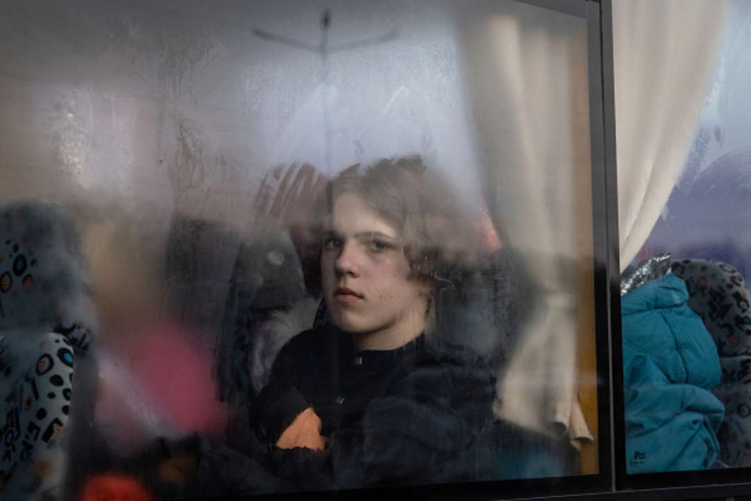 З тимчасово окупованої громади Херсонщини евакуювали 16-річного юнака