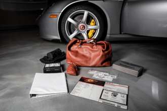 Самый экстремальных дорожный Porsche продали на аукционе за рекордные $2 млн/Фото: Bring a Trailer Porsche