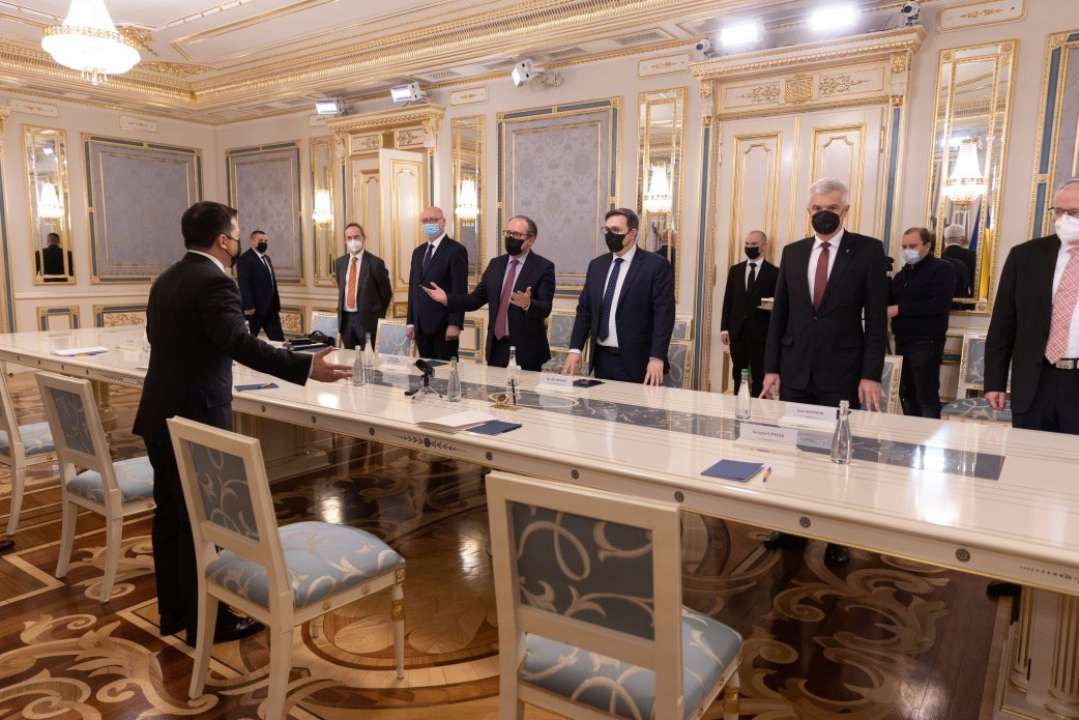 Зеленський зустрівся з главами МЗС трьох держав
