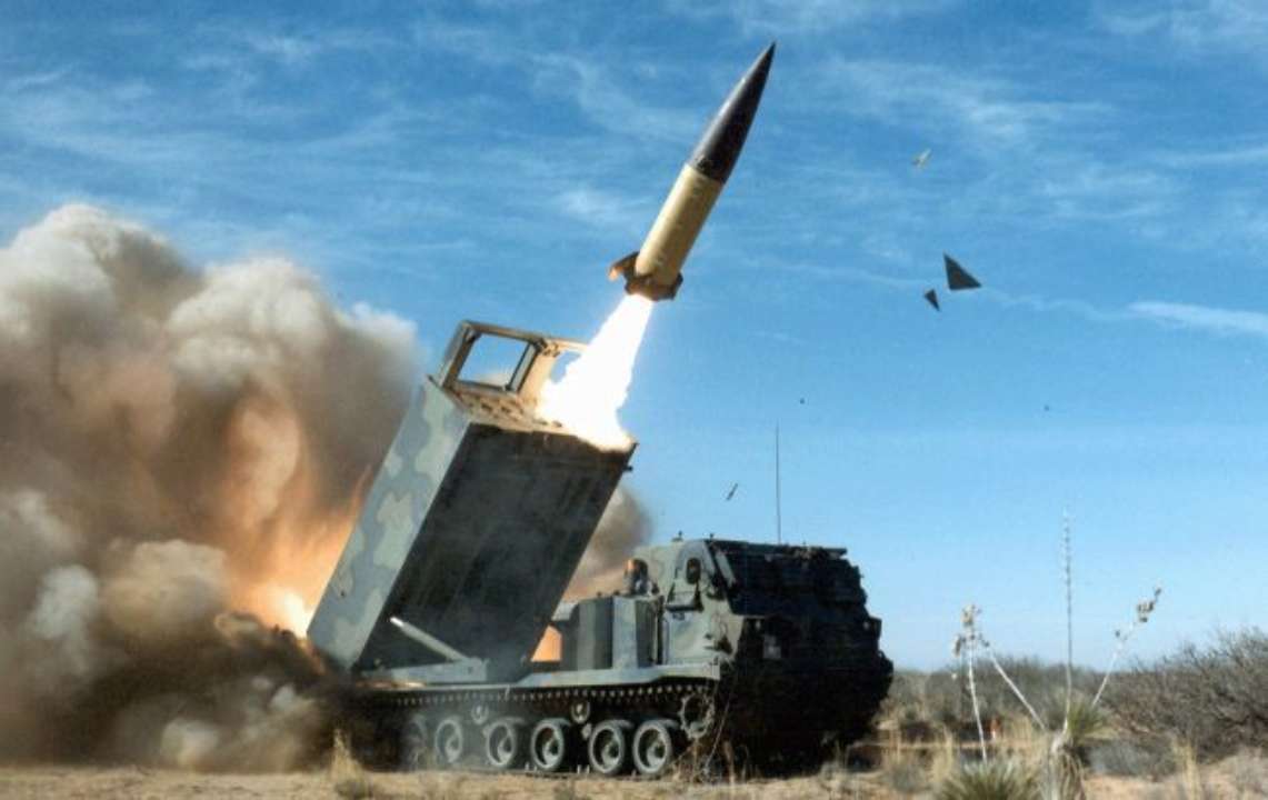 Великобритания передаст Украине ракеты с дальностью от 100 до 300 км. Фото: Army.Mill далекобойные ракеты британия