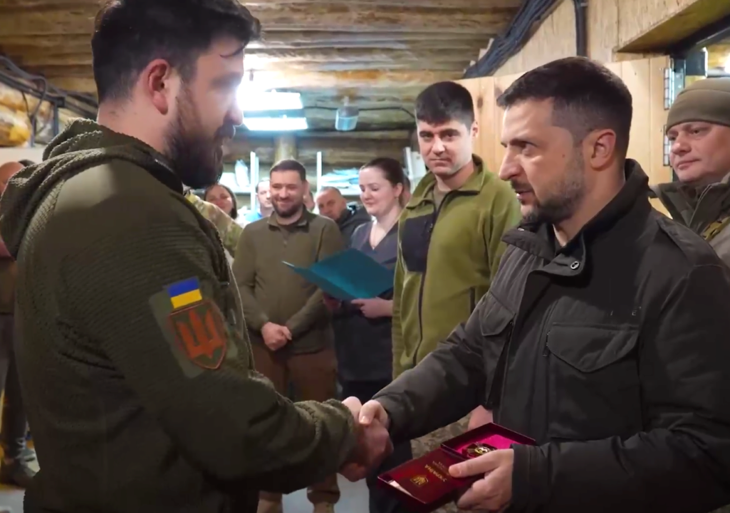 Зеленский побывал в передовом украинском подземном госпитале / Фото: скриншот из видео Зеленский побывал в передовом украинском подземном госпитале