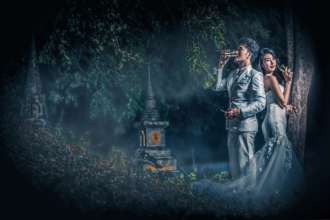 Пара з Таїланду влаштувала весільну фотосесію на цвинтарі/Фото: Facebook/Автор: Nonts Kongchaw Nonts Kongchaw