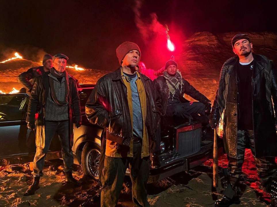 Группу ТНКМ обворовали в Европе во время благотворительного концерта/Фото: instagram/tnmkongo "Остались вообще без документов": группу ТНМК обворовали на благотворительном концерте в Дрездене
