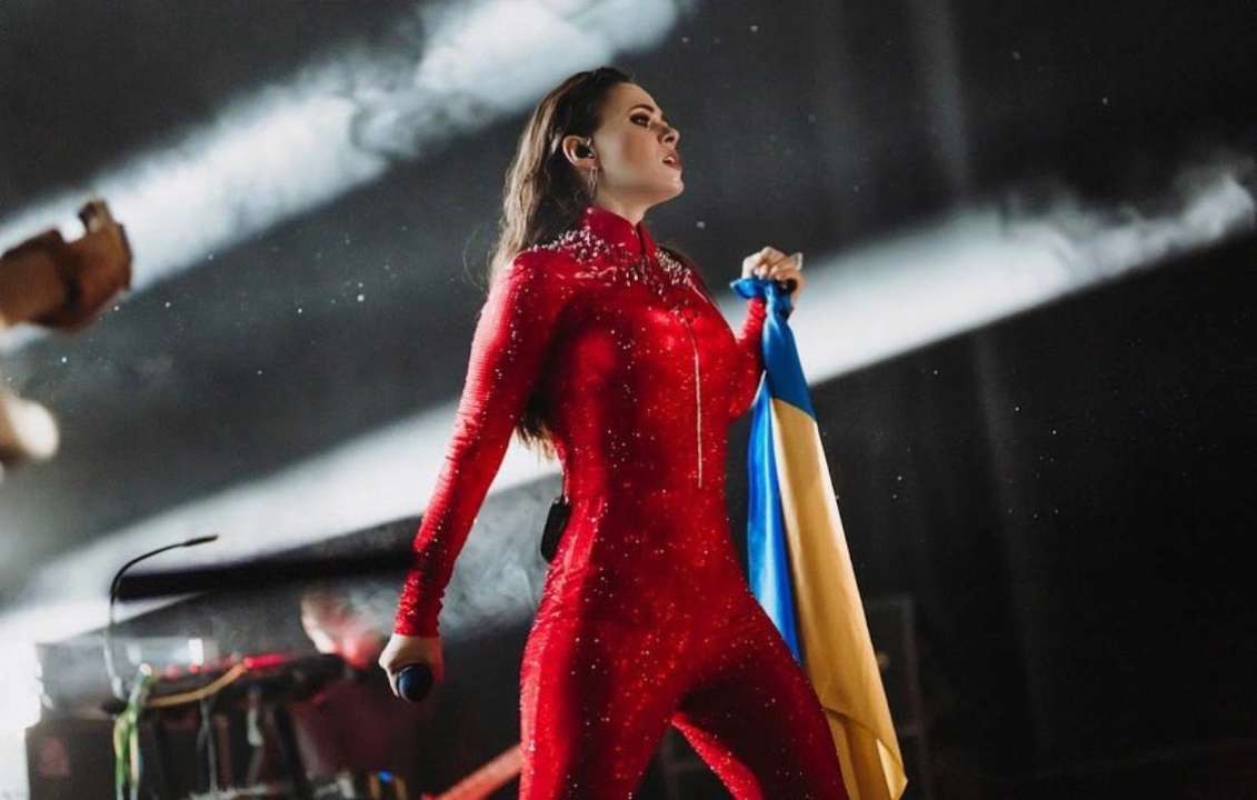 Группа The Hardkiss собрала впечатляющую сумму для детей-сирот из Украины
