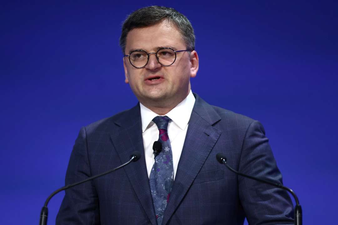 Кулеба заявив про затримку деяких обіцяних Україні систем Patriot/Фото: gettyimages Кулеба заявив про затримку деяких обіцяних Україні систем Patriot