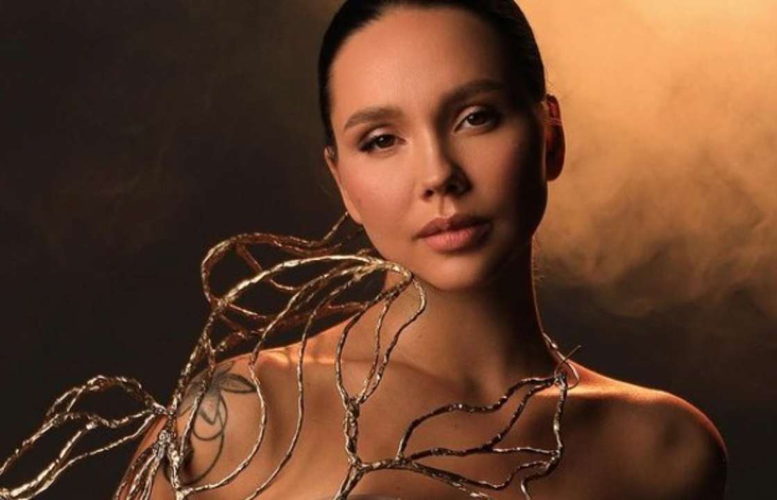 Жена Евгения Кота Наталья Татаринцева растрогала поклонников семейной фотосессией