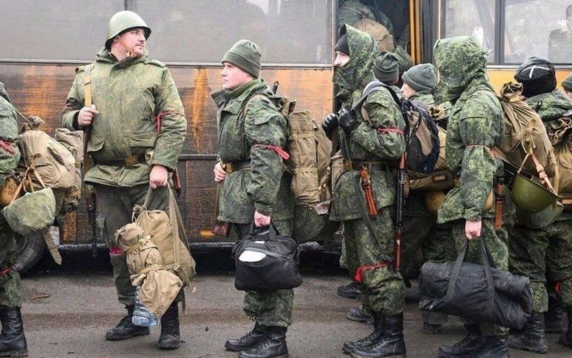 Росія відправляє на війну поранених бійців. Фото: ГУР МО України поранені росіяни