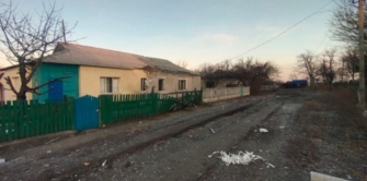 На Донбассе оккупанты обстреляли поселок/Фото: facebook.com/pavlokyrylenko.donoda На Донбассе оккупанты обстреляли поселок