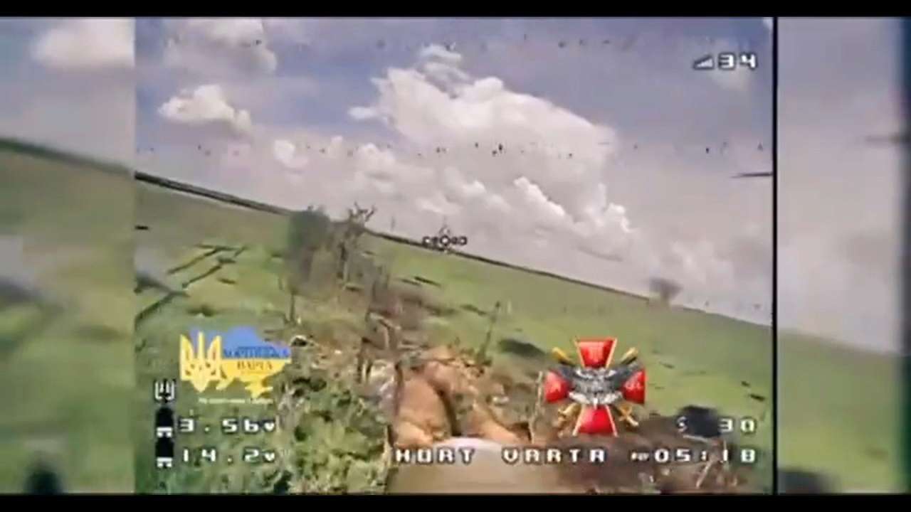 Розвідники підірвали ворожу станцію РЕБ/Фото: скрін відео Розвідники підірвали ворожу станцію РЕБ: ГУР показало ефектне відео