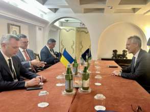 Дмитро Кулеба провів зустріч з Генеральним секретарем НАТО Єнсом Столтенбергом/Фото: МЗС Кулеба: Нідерланди – не єдина держава, яка готова просто зараз купити батарею Patriot