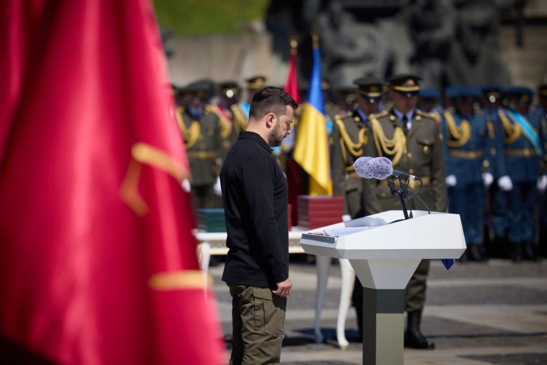 Володимир Зеленський вручив нагороди з нагоди Дня пам’яті та перемоги над нацизмом