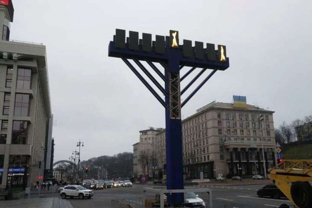 Україна планує запровадити обмеження для туристів з Ізраїлю / Фото: Вечірній Київ