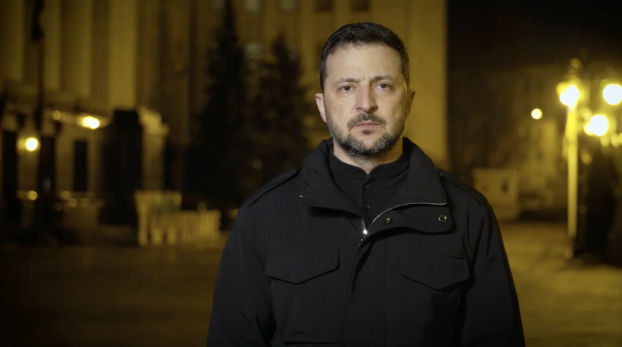 Зеленський доручив високопосадовцям зв’язатися зі США щодо призупинення військової допомоги