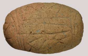 Фото: National Institute and Museum of Archaeology Болгарские археологи нашли древнюю глиняную табличку с надписями на неизвестном языке