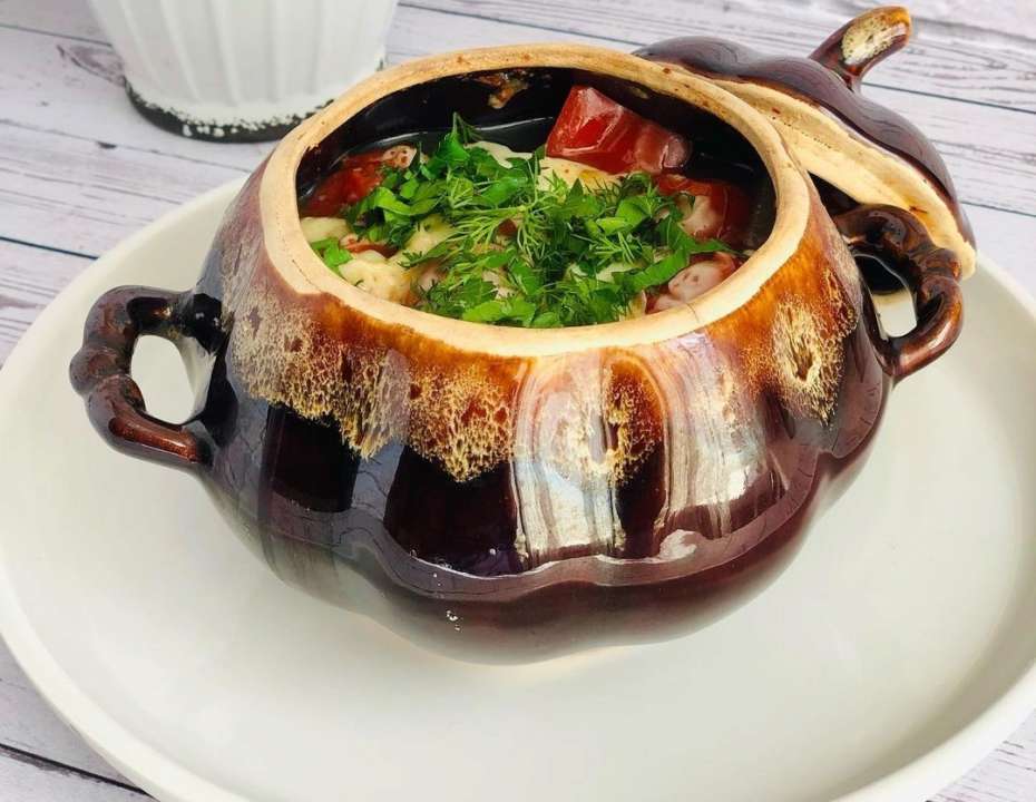 Рецепт жаркого по-гуцульски в горшочках