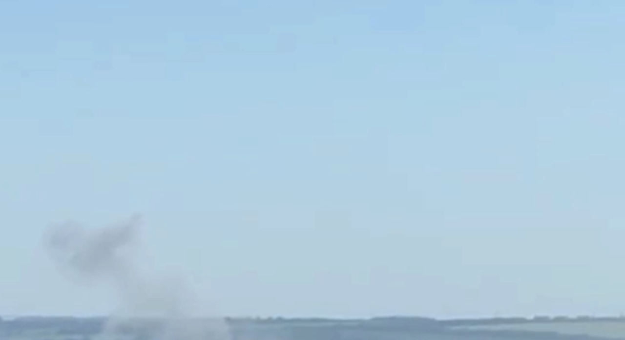 У Дніпрі пролунали вибухи/Фото: скріншот з відео Дніпро