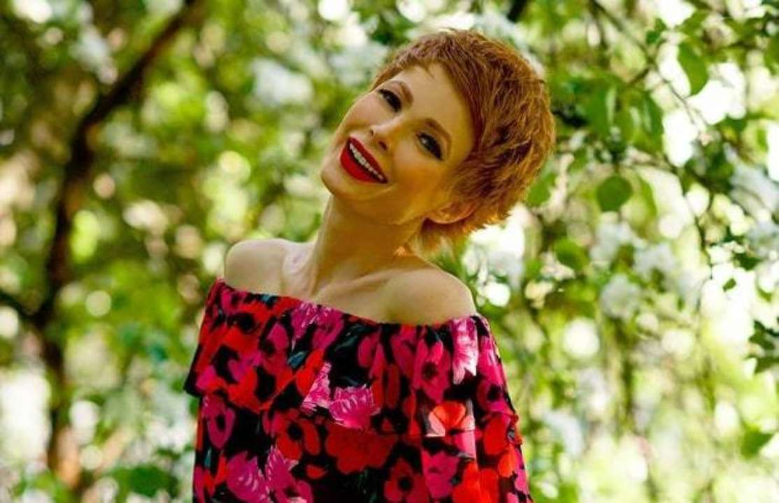 "Кінець 7-ми місячної окупації": Олена-Крістіна Лебідь показала зворушливу зустріч з мамою