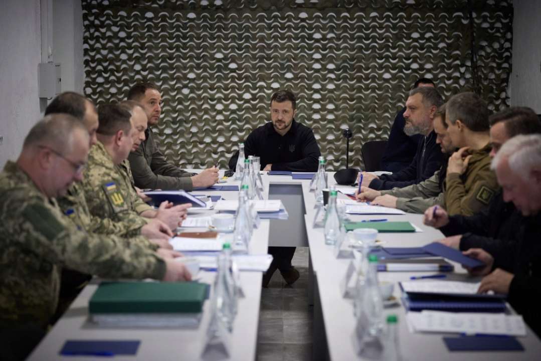 Володимир Зеленський скликав Ставку щодо забезпечення Сил оборони зброєю та військовою технікою