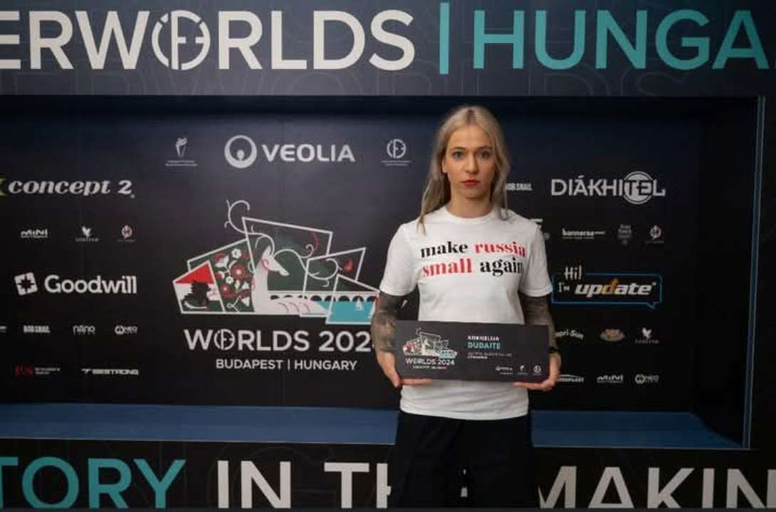 Корнелию Дудайте отстранили от чемпионата мира за антироссийскую надпись