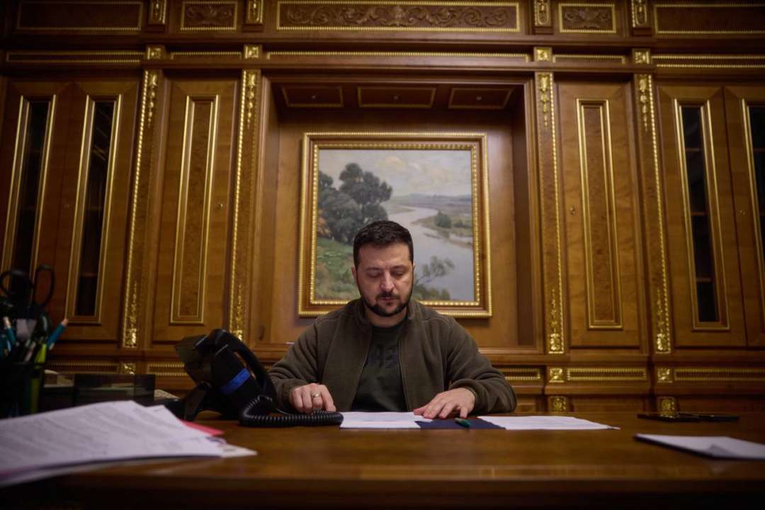 Зеленский провел телефонный разговор со Столтенбергом/Фото: Владимир Зеленский Зеленский провел телефонный разговор со Столтенбергом/Фото: Владимир Зеленский