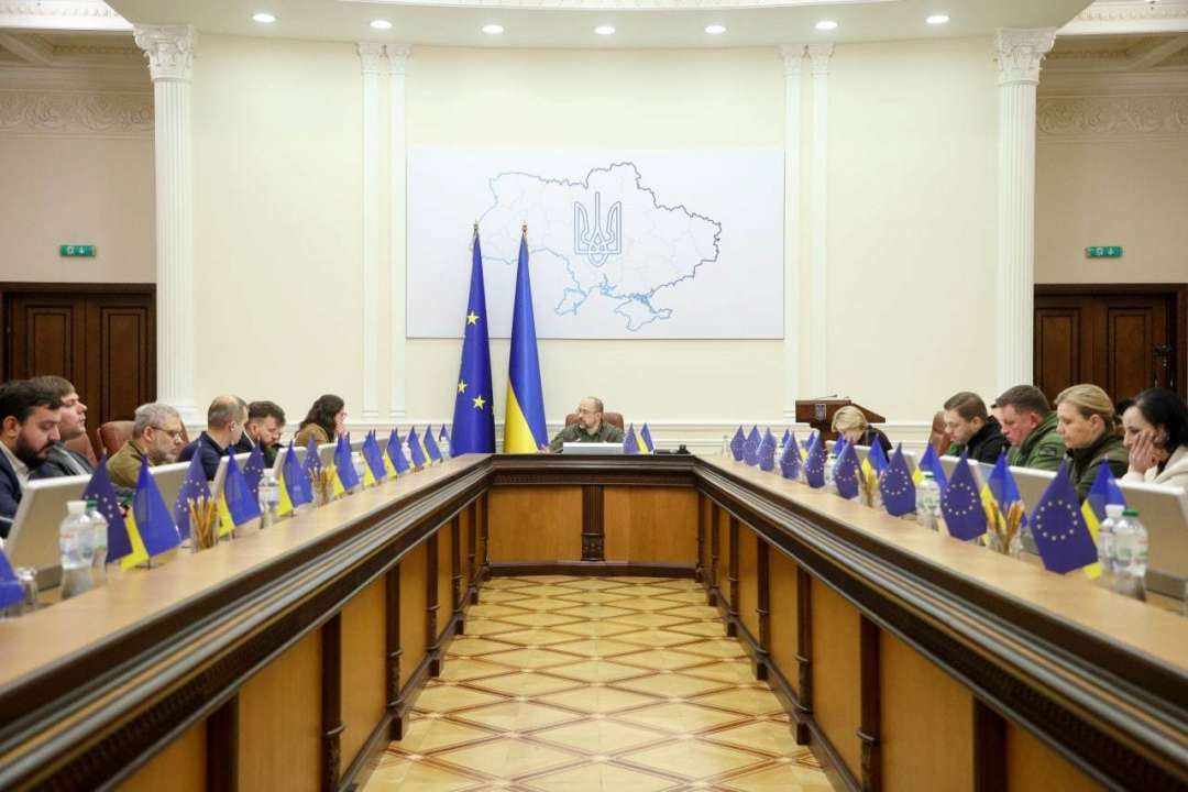 Кабмин утвердил установку надбавки в 10% за владение английским языком некоторым категориям служащих Кабмин утвердил установку надбавки в 10% за владение английским языком некоторым категориям служащих