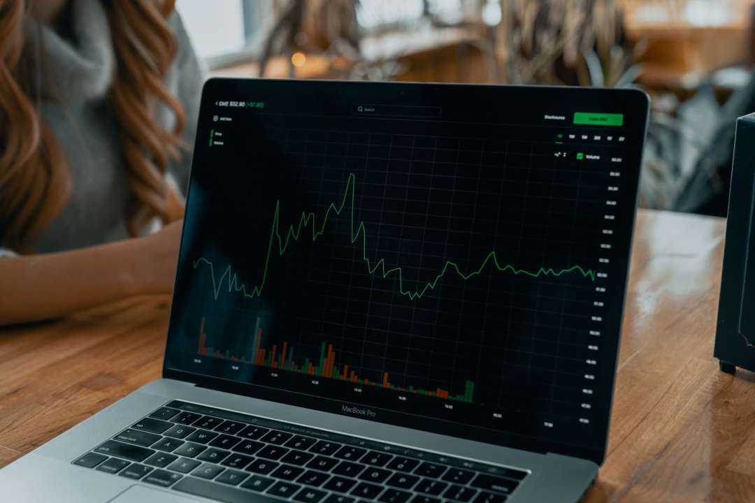 Итоги первого месяца применения нового режима валютного курса/Фото: unsplash Итоги первого месяца применения нового режима валютного курса от Гетманцева