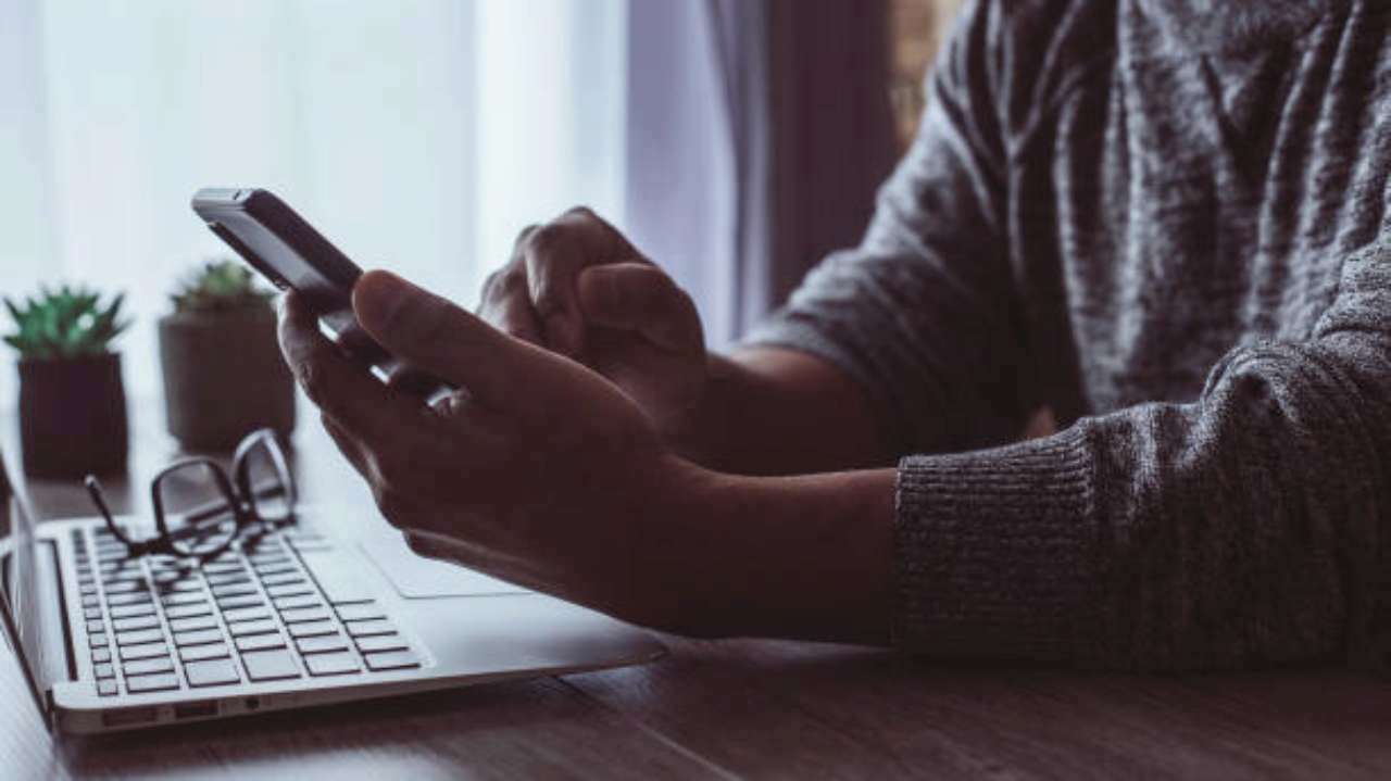 Как безопасно публиковать контент в интернете / Фото: Unsplash Как безопасно публиковать контент в интернете / Фото: Unsplash