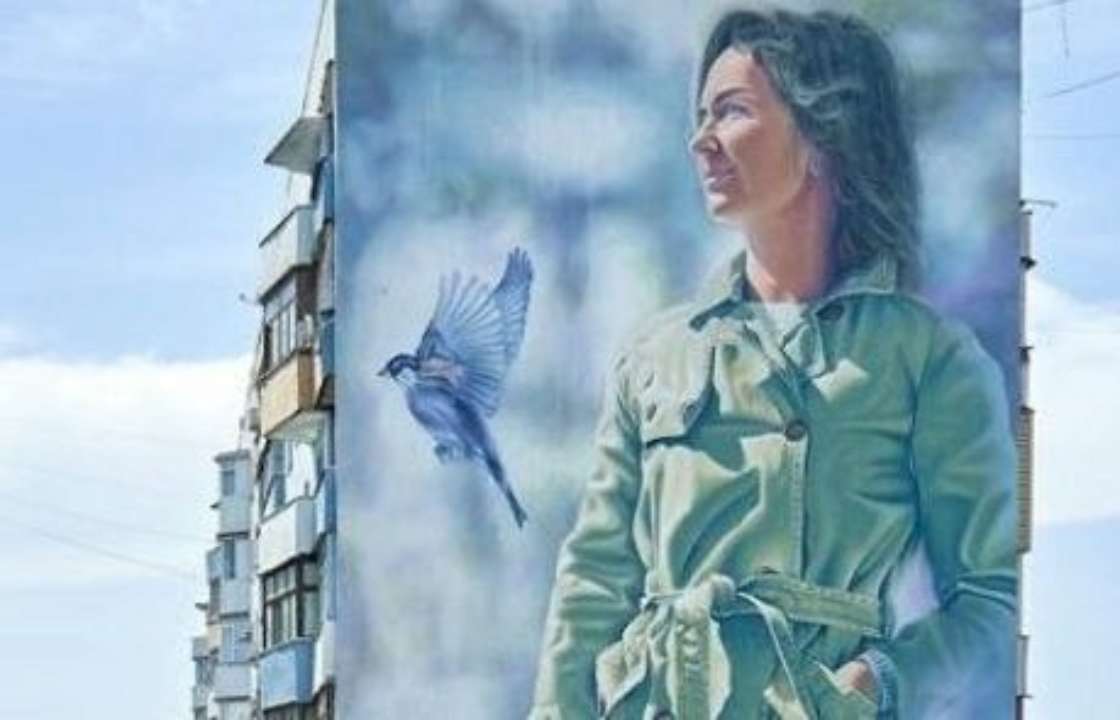 мурал у мариуполе