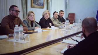 Від правозахисних організацій надходять сигнали, що росія відмовляє у перетині російсько-білоруського кордону громадянам за українськими паспортами Від правозахисних організацій надходять сигнали, що росія відмовляє у перетині російсько-білоруського кордону громадянам за українськими паспортами