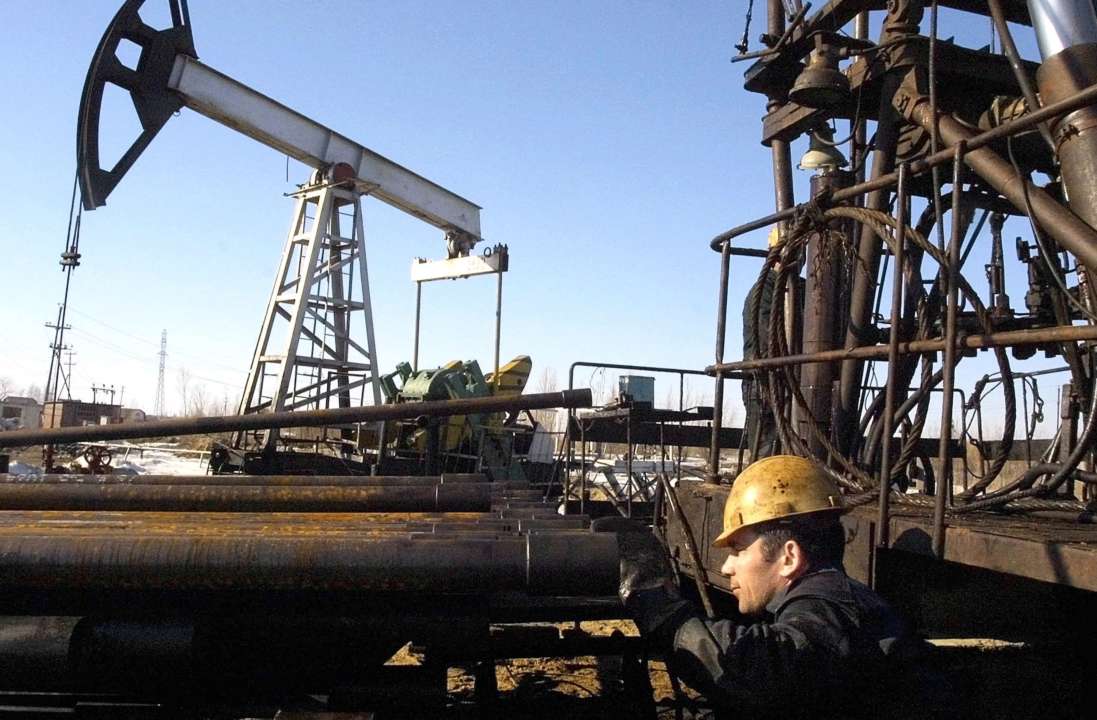 В G7 обнаружены нарушения потолка цен на российскую нефть. Фото: GettyImages/Автор - Oleg Nikishin российская нефть