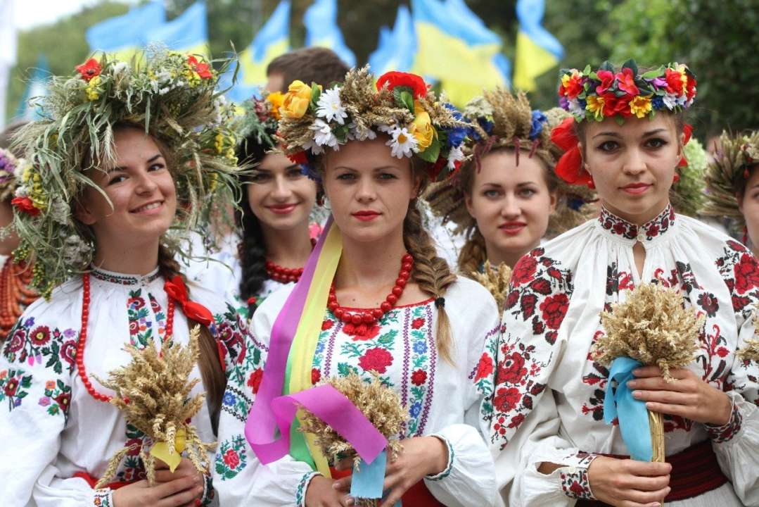 Фото: narodnapravda.ua День вишиванки 2021: красиві привітання та листівки