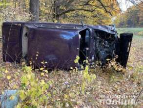 Національна поліція ДТП зі смертельним наслідком в Харківській області. Автомобіль вилетів в кювет