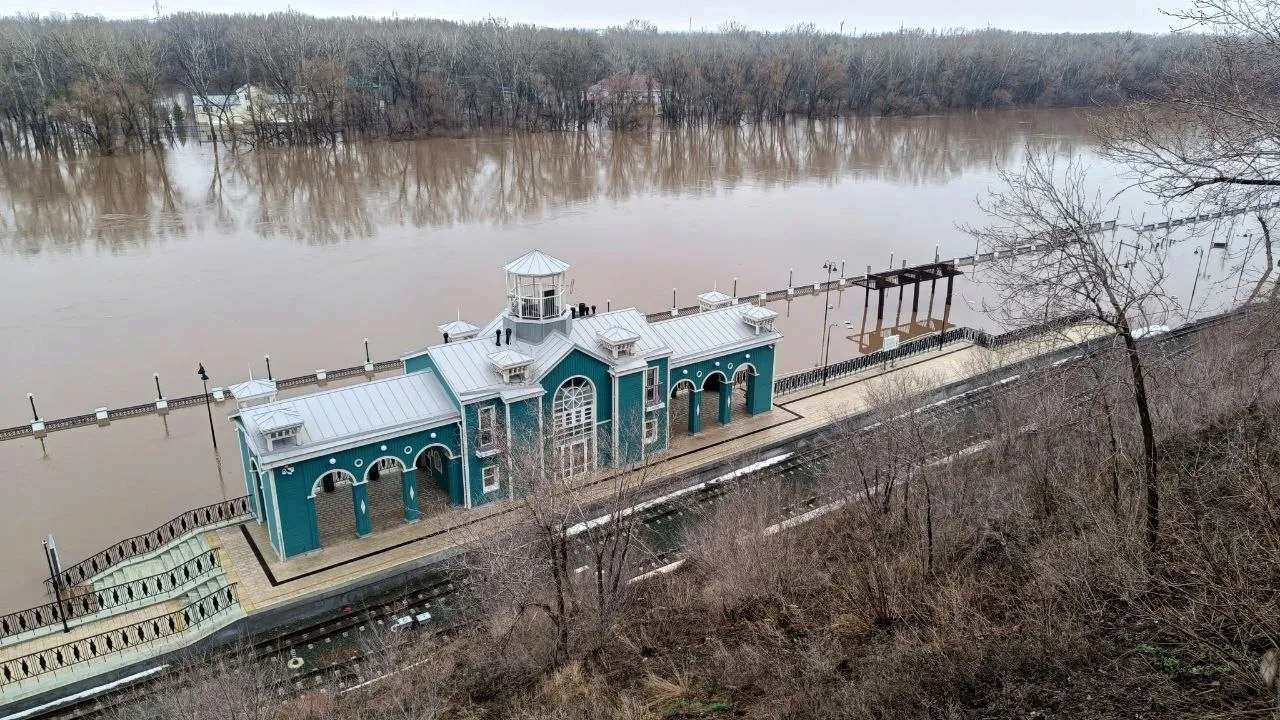 Російські міста йдуть під воду/Фото: соцмережі Російські міста йдуть під воду/Фото: соцмережі