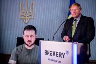 Союз проти рф: Джонсон запропонував Зеленському створити військовий альянс/Фото: Getty Images Союз проти рф: Джонсон запропонував Зеленському створити військовий альянс/Фото: Getty Images