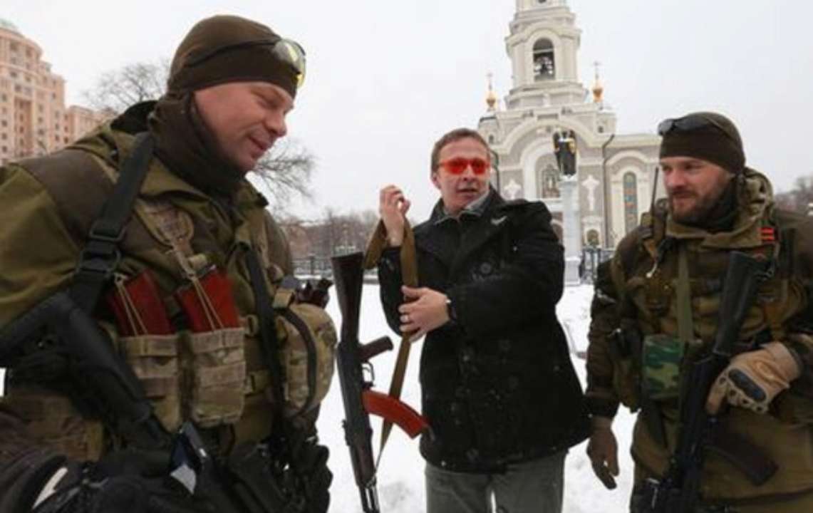російський пропагандист Охлобистін "спіймав кулю" в окупованому Донецьку/Фото: Кореспондент російський пропагандист Охлобистін "спіймав кулю" в окупованому Донецьку
