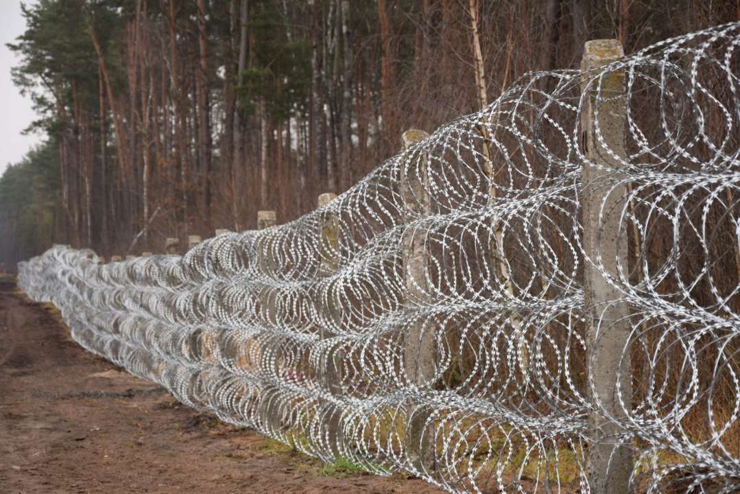 Пограничники укрепляют границу с Беларусью