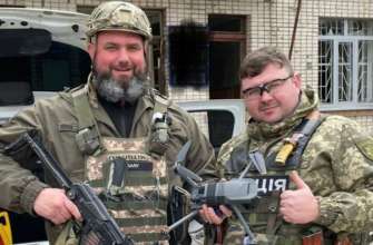 Поліцейські збили російський БПЛА, який скидував вибухівку на Херсонщину/Фото: Поліція Херсонської області/Facebook На Херсонщині поліцейські збили російський дрон, який скидав вибухівку на місто