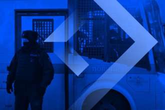 Також на півострові активно продають нерухомість та скасовують бронювання в готелях на літній відпочинок Також на півострові активно продають нерухомість та скасовують бронювання в готелях на літній відпочинок