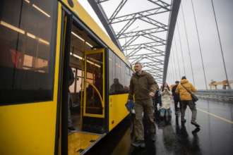 Подільсько-Воскресенський мостовий перехід – це найбільший з обʼєктів транспортної інфраструктури Києва/Фото: Віталій Кличко Наближаємось до метро на Троєщину: відкрито рух Подільсько-Воскресенським мостовим переходом