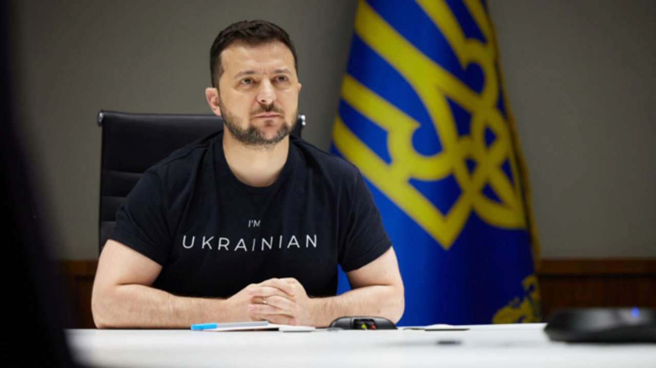 Зеленский рассказал, будет ли Украина обстреливать территории рф, если на это согласятся партнеры