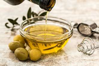 Добавит лет к жизни: почему надо употреблять оливковое масло / Фото: Pixabay Добавит лет к жизни: почему надо употреблять оливковое масло