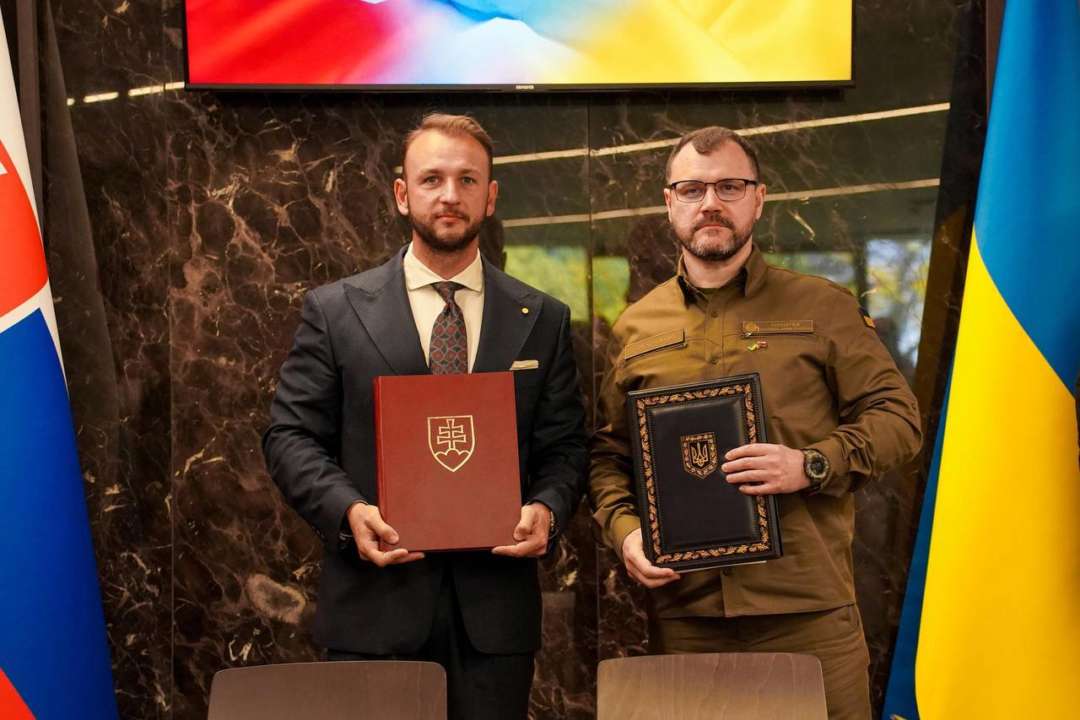 Украина и Словакия подписали Имплементационный протокол по реадмиссии лиц