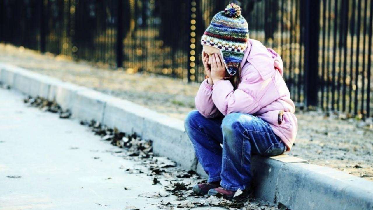Як діяти, якщо побачили дитину без супроводу дорослих/Фото: nmc.dsns.gov.ua Основи безбар’єрності: як діяти, якщо побачили дитину без супроводу дорослих