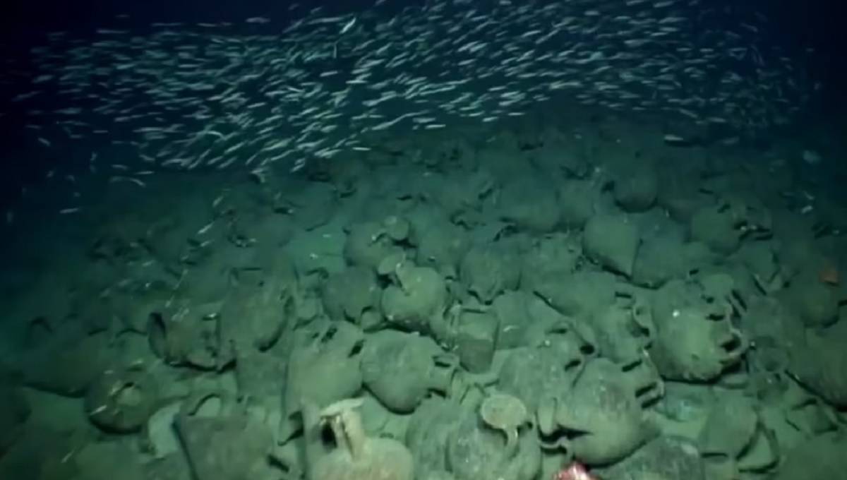 В Эгейском море нашли обломки судна, затонувшего 2,5 тысячи лет назад/Фото: IPTO В Эгейском море нашли обломки судна, затонувшего 2,5 тысячи лет назад